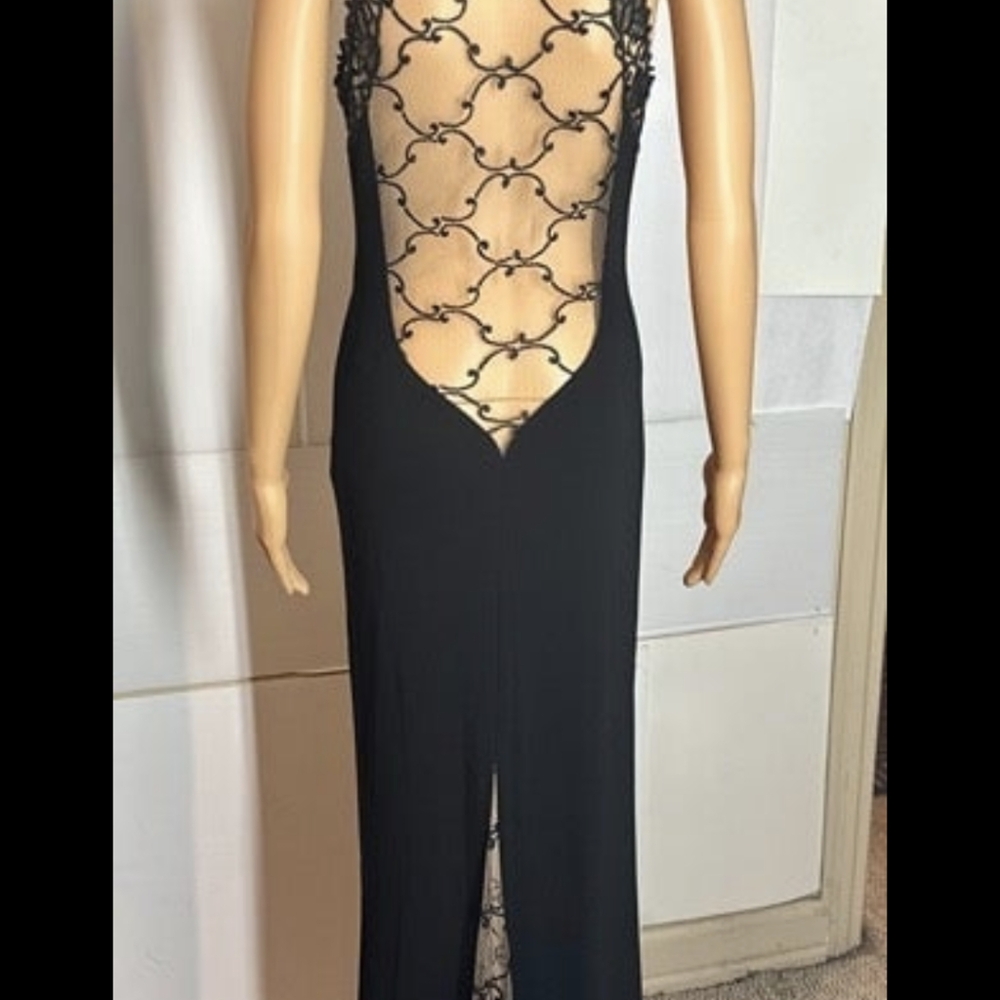 A gorgeous cocktail dress from Paris - Picture 2 of 2
